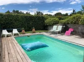 Le Loqui - Maison avec piscine au milieu des vignes