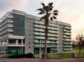 West All Suites Hotel Ashdod, hotel di Ashdod