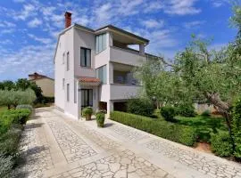 Brezac olive garden apartment