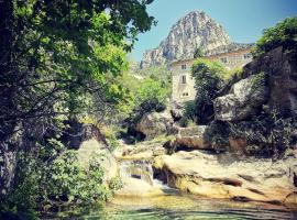 Le Moulin Camoula, Cama e café (B&B) em Saint-Jeannet