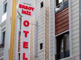 Ersoy İkiz Otel، فندق في أنطاليا