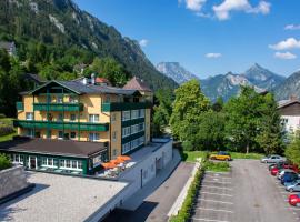 Landhotel Post Ebensee am Traunsee ***S, khách sạn ở Ebensee