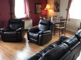 Avondale Apartment Lahinch, hotel v destinaci Lahinch