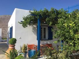 Cycladic houses in rural surrounding 3, cheap hotel in Tholária