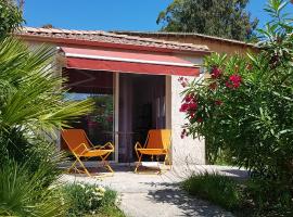 Chambre d'hôte Kalango proche de la plage-Piscine, cheap hotel in Lucciana