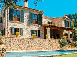 Holiday home Calle Alzines No, hotelli Valldemossassa