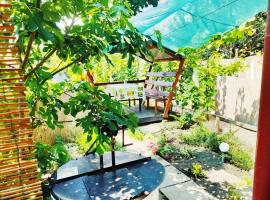 Гостевой дом золотые пески, hotel v destinaci Zatoka