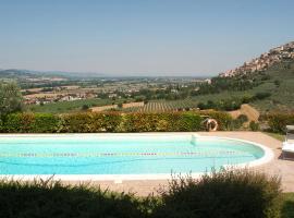 Agriturismo Fiordaliso, hotel di Trevi