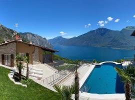 CASA MARTINELLI, hotel with pools in Tremosine Sul Garda