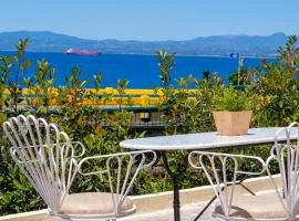 Almyros Aktis mountain and sea apartment