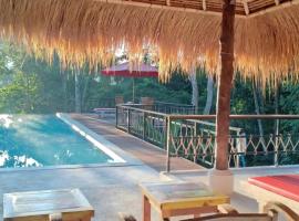 Lovely sunrise 3 bedroom Villa, ξενοδοχείο με πισίνα στο Ουμπούντ