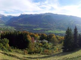 Studio 33m2 vue panoramique sur le Grand Massif et Mt Blanc, plein sud，Verchaix的飯店