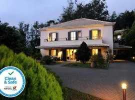 Quinta Da Cova Do Milho、サント・ダ・セーラにあるマデイラ空港 - FNCの周辺ホテル
