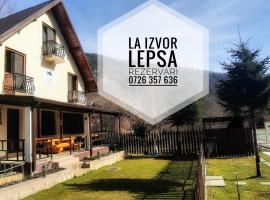 La Izvor Lepsa, loma-asunto kohteessa Lepşa