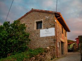 CASA LA PASCUALA HELGUERAS, feriebolig i Helgueras