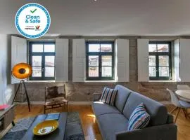 Modern 18th Century Flat