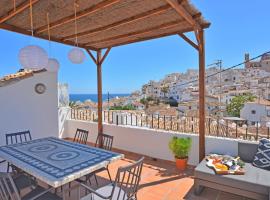 Casa en Bellaguarda by NRAS