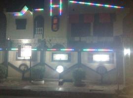 Holla-Jobi Guest House, hótel í Lagos