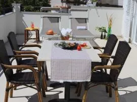 App Sanny with nice terrace