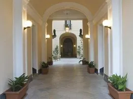 Palazzo Serraino Residence