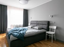 Brand New, Family-friendly with a great location - Moon Apartment, готель біля визначного місця Ventspils University College, у місті Вентспілс