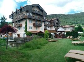 Alpen Hotel Eghel, hotel in Folgaria