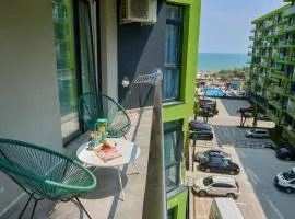 Sunny Side Apartments in complexul Alezzi Beach