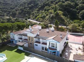 Hotel La Fuentecilla, hotel v destinaci Algatocín