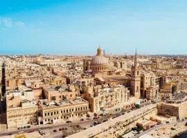 Central and Cosy 2BR Apartment in Valletta
