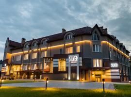 Готельно-рестораний комплекс Silver, hotel in Ivano-Frankivsʼk