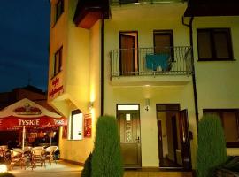 Pokoje Gościnne Jantar, hotel v destinaci Łukęcin