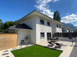 Aux Peupliers de Pradian - Italica, hotel i Bassens