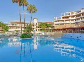 Nice apartment on the Golf Course by the beach