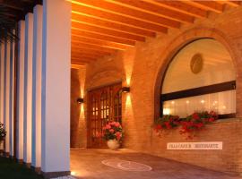 Villa Cavour, hotel with parking in Bottanuco