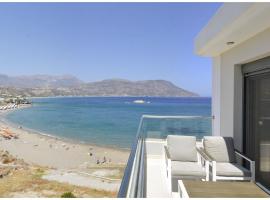 Potideon Bay Luxury Apartments, hotel em Cárpatos