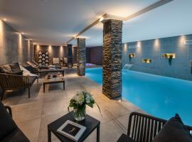 Annapurna by Alpine Residences, hotel dengan kolam renang di Les Gets