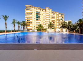 Apartamento primera linea playa Algarrobo Costa, hotel en Algarrobo Costa