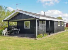 2 Bedroom Beautiful Home In Hemmet