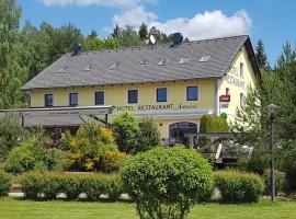 Hotel Admiral, hotel em Lipno nad Vltavou