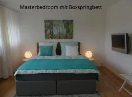 Townflat Kassel City / Privat wie im eigenen Haus / Kostenlos Parken