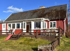 Amazing Home In Vittsj With 4 Bedrooms, casa de férias em Vittsjö