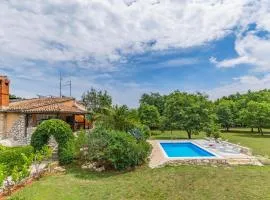 Stunning Home In Valtura With Wifi
