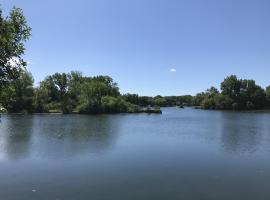 Spring Lake Suites, Hotel in Mason City