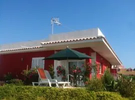 Picturesque Villa in Sciacca with Sea View and Garden