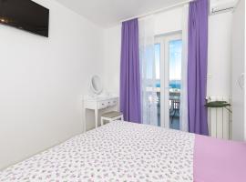 Apartment & rooms Ivica, hotel u Krku