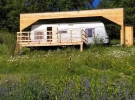 cararetro , caravane chauffée et climatisée