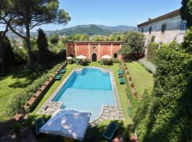 Villa Luisa, hotel with parking in Lucca