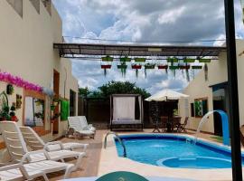 CrisAl Suite Posada, penzion v destinaci J. Saldivar
