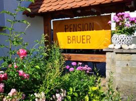 Pension Bauer, hotelli kohteessa Ebern