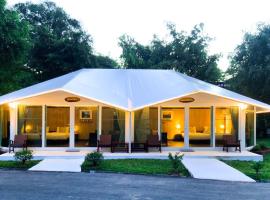 Resort Huangchui Baan Phu Khao, hotel v destinaci Muaklek